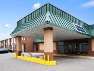 Travelodge By Wyndham Sturgis Rom bilde