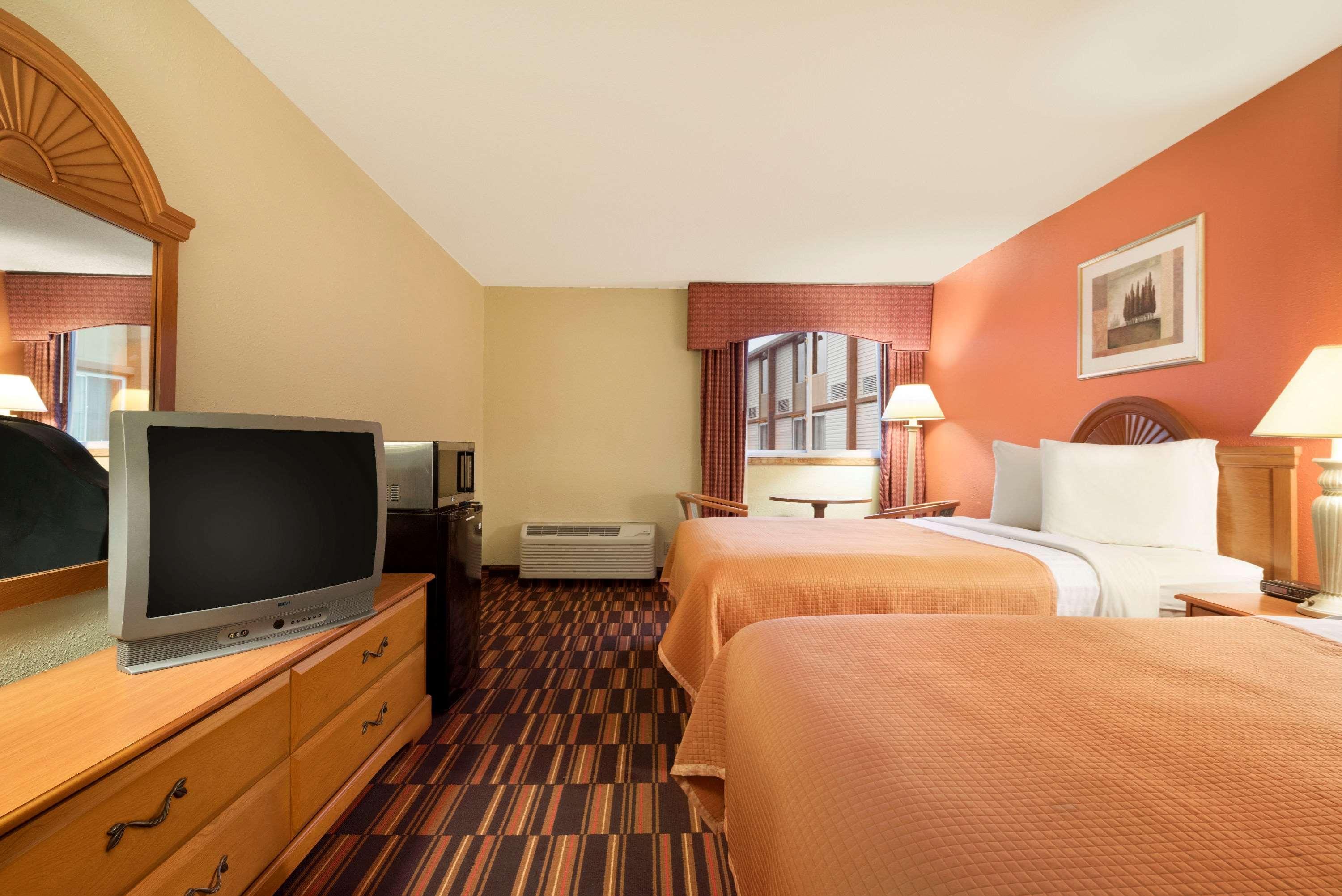 Travelodge By Wyndham Sturgis Eksteriør bilde